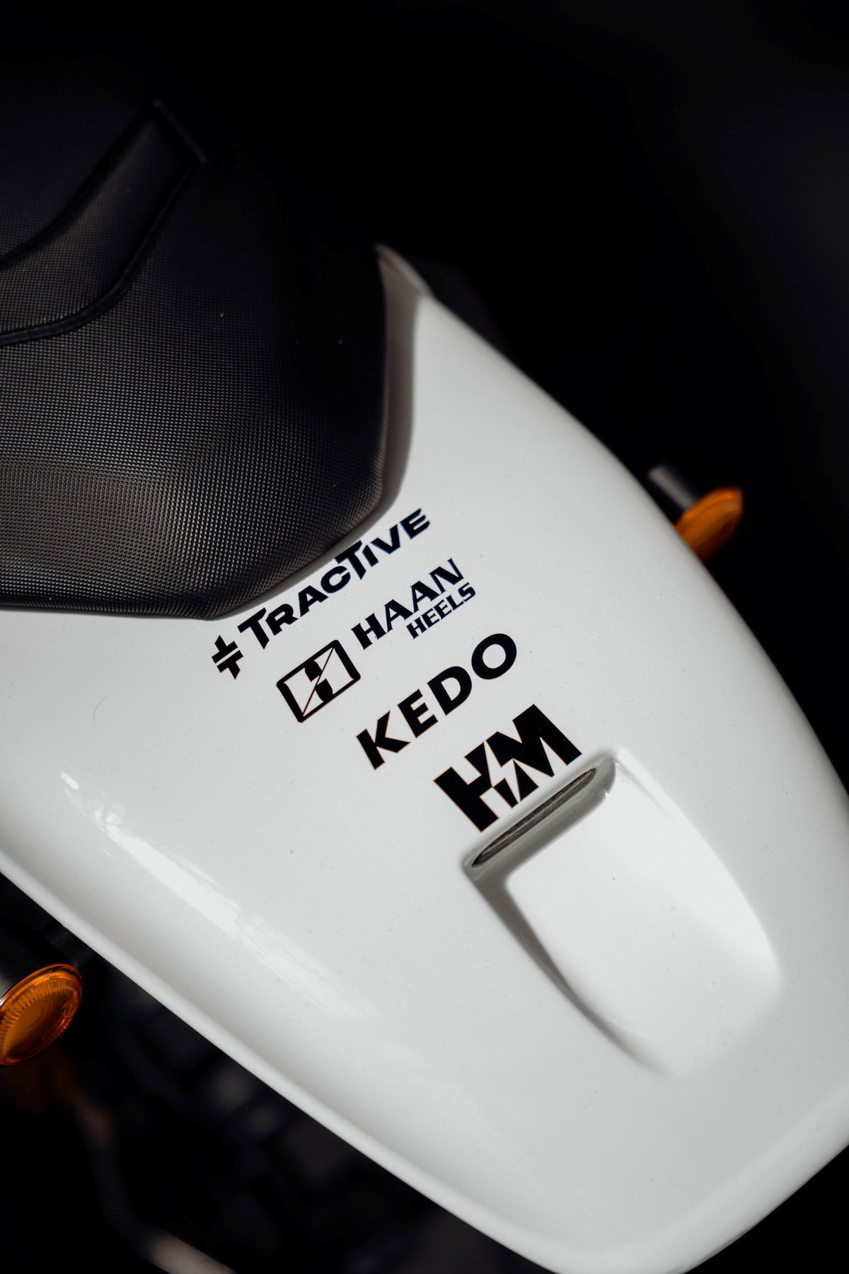 YAMAHA XT700