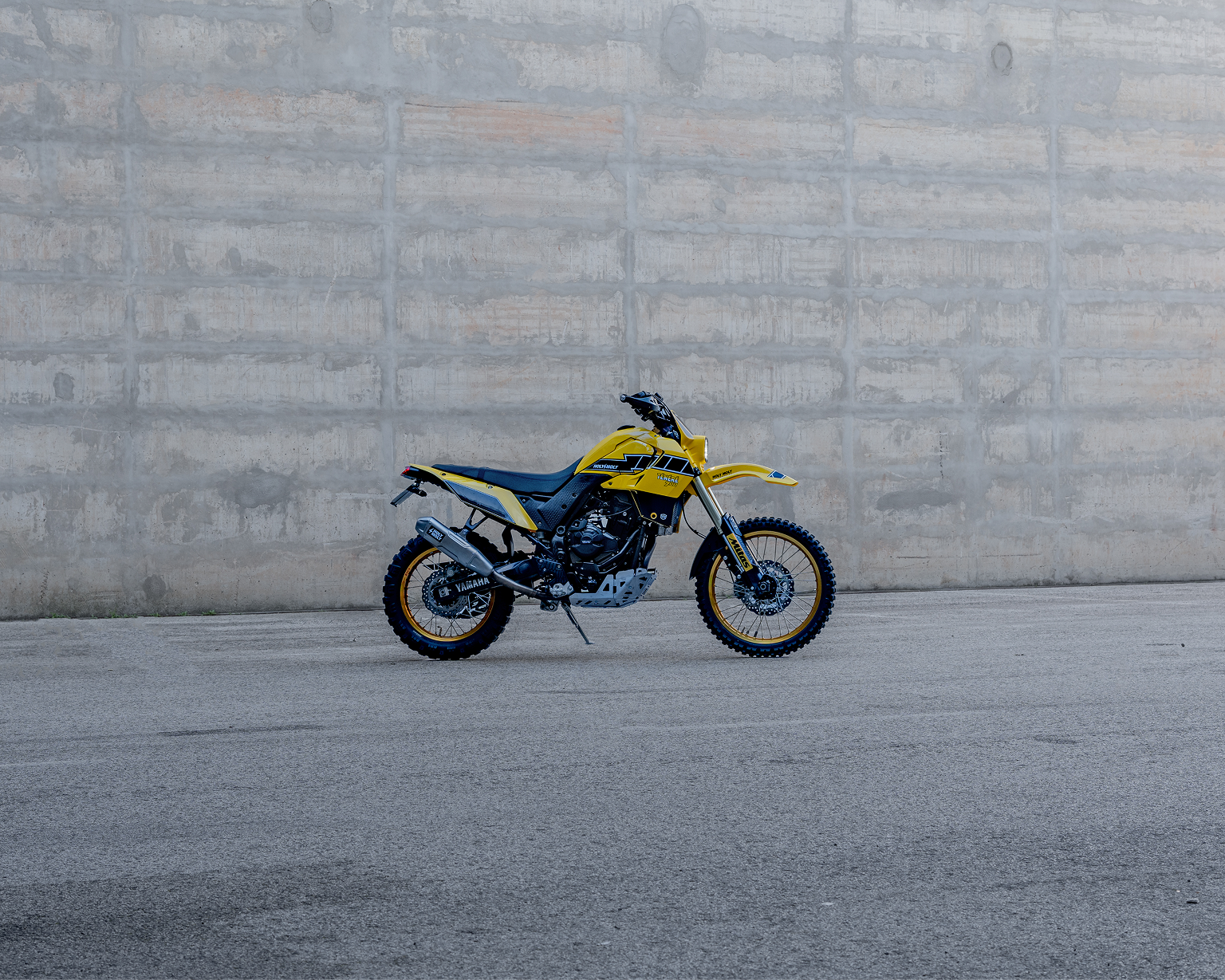IT Yellow