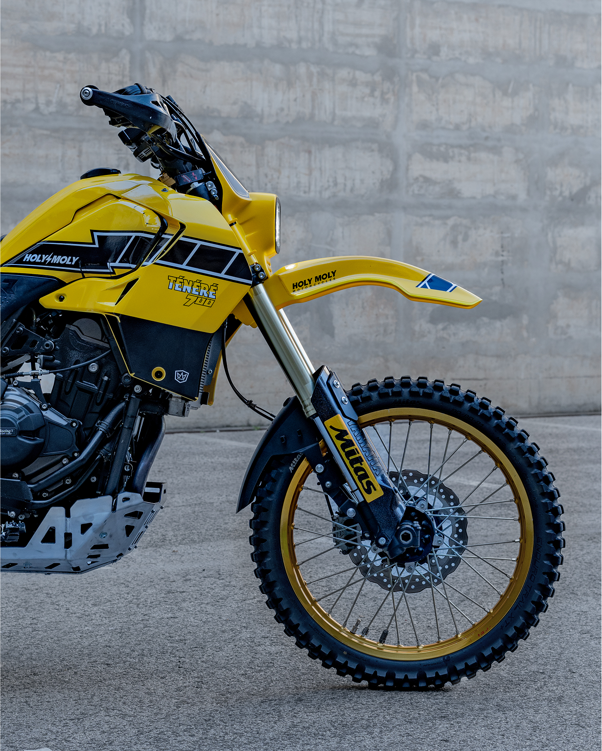 IT Yellow