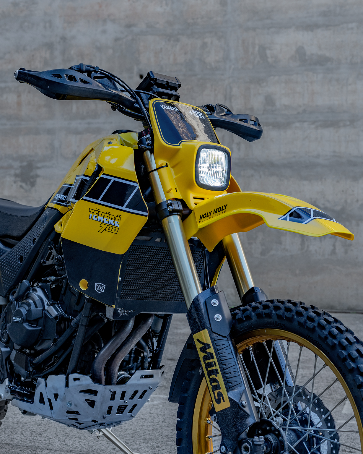IT Yellow