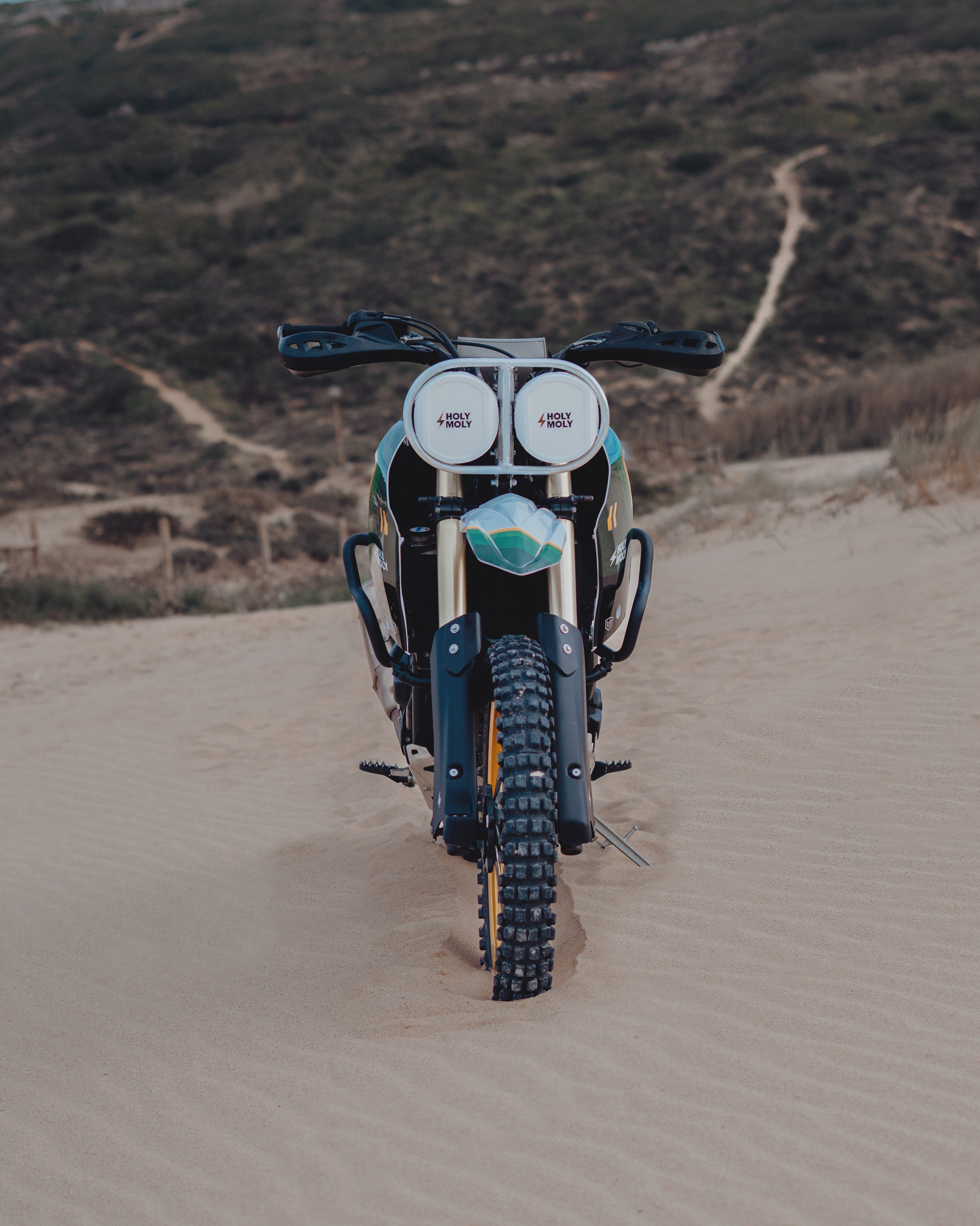 Baja kit white / green