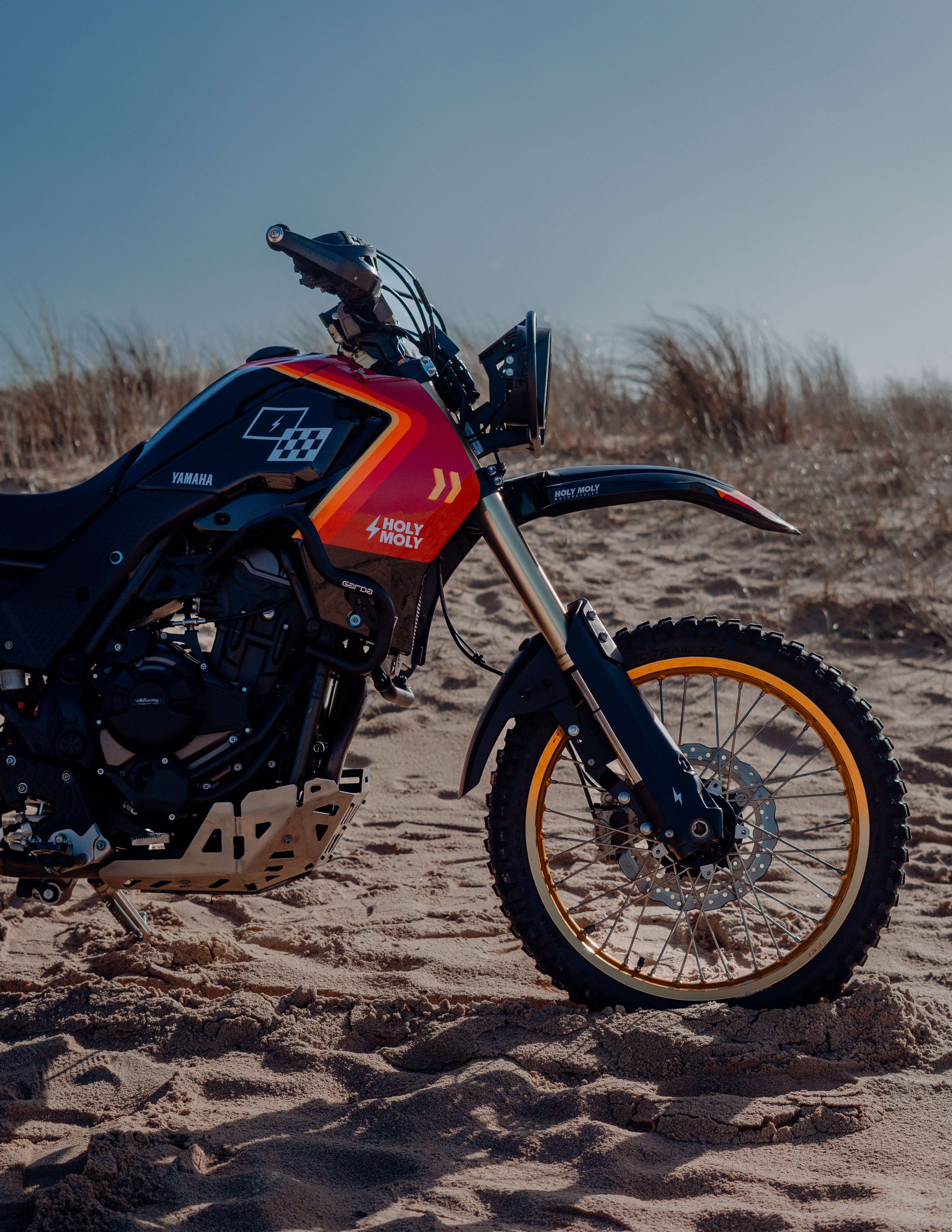 Baja kit black / red