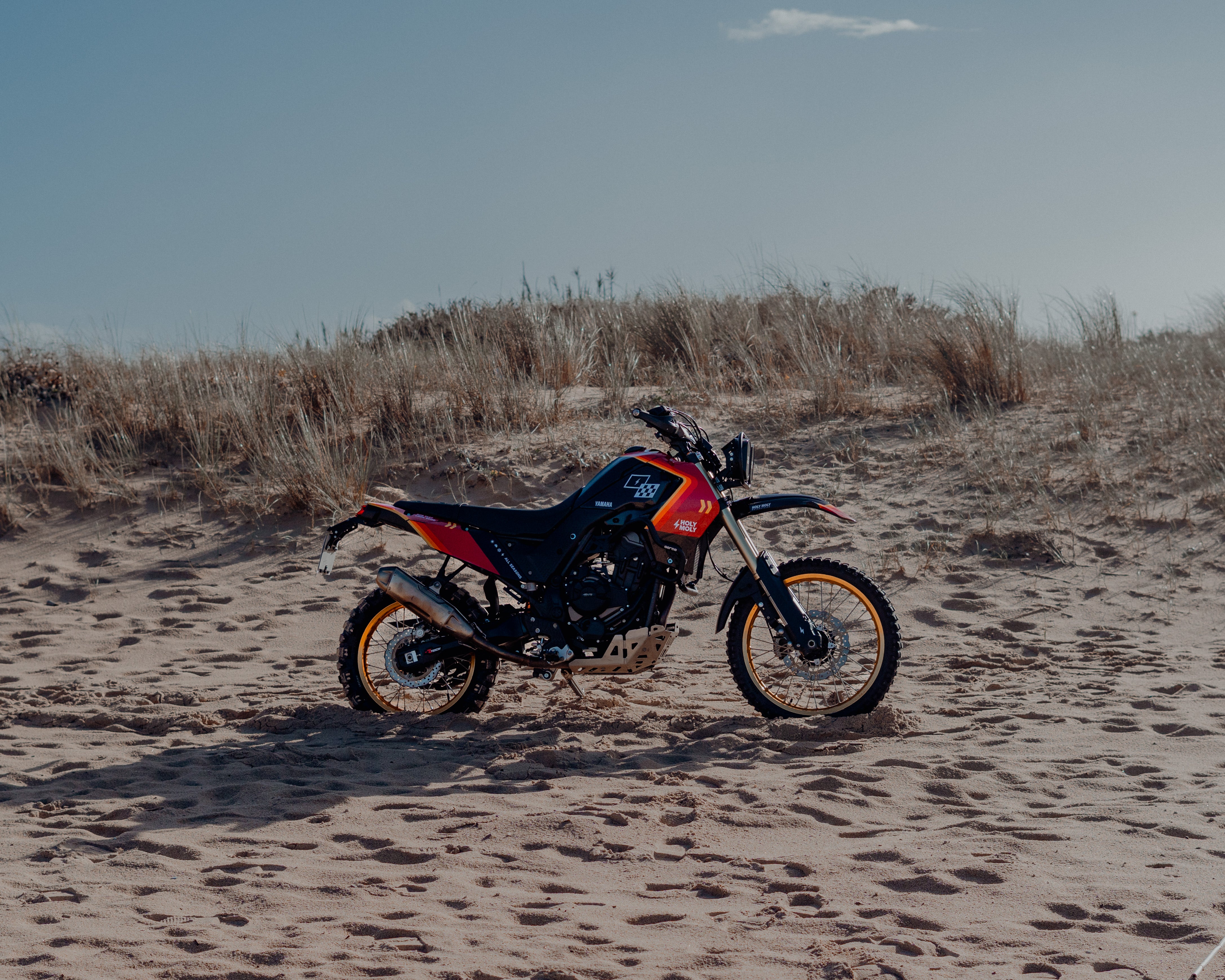 Baja kit black / red