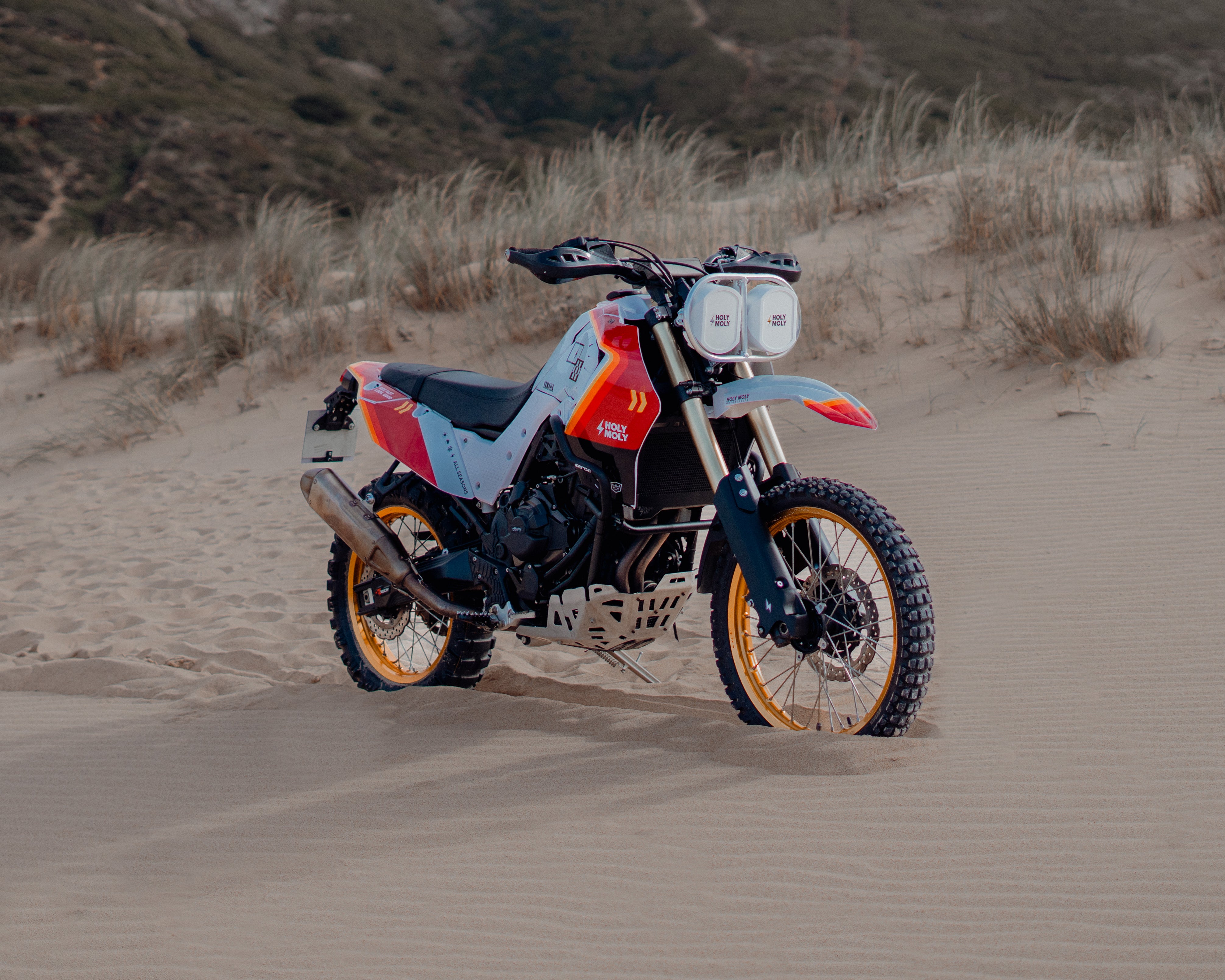 Baja kit white / red